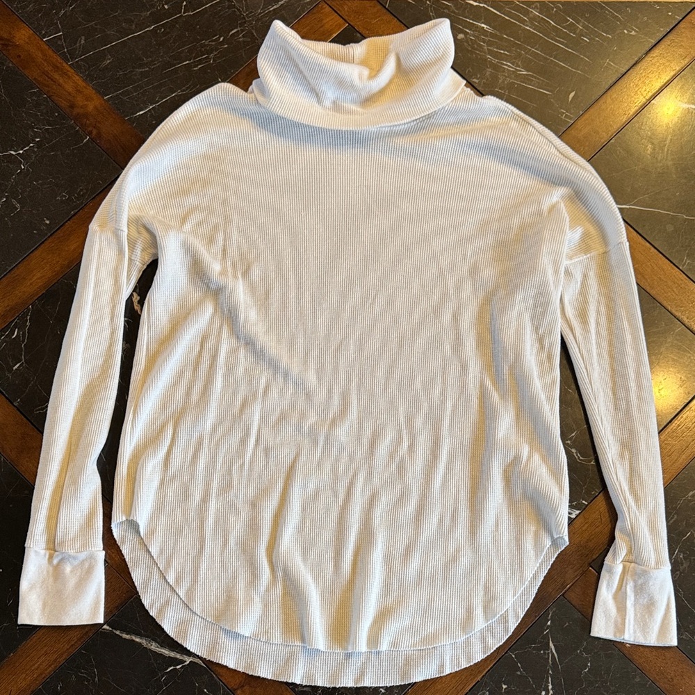 Michael Stars White Long Sleeve Tee